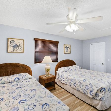 201 Sandy Shores Condos St. Pete Beach Eksteriør bilde