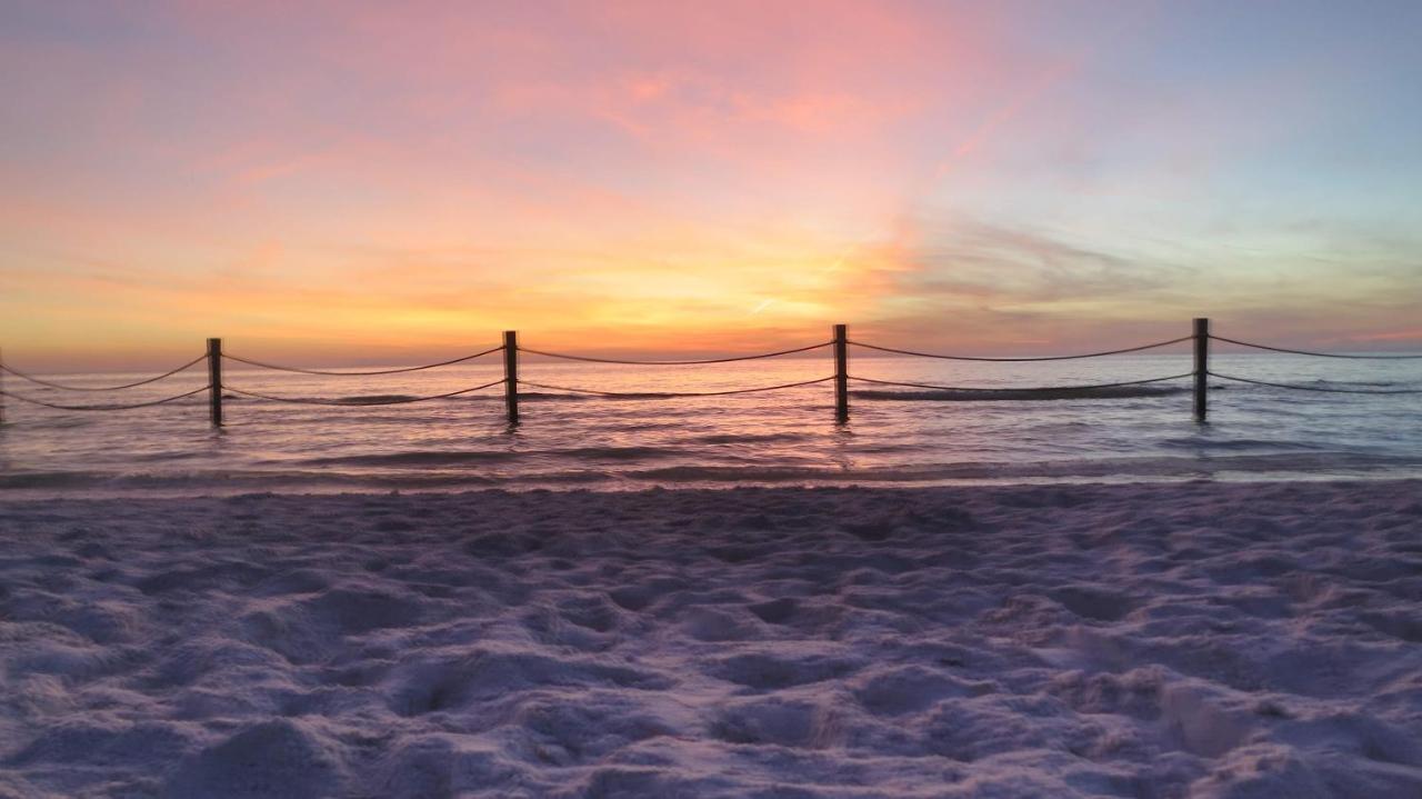 201 Sandy Shores Condos St. Pete Beach Eksteriør bilde