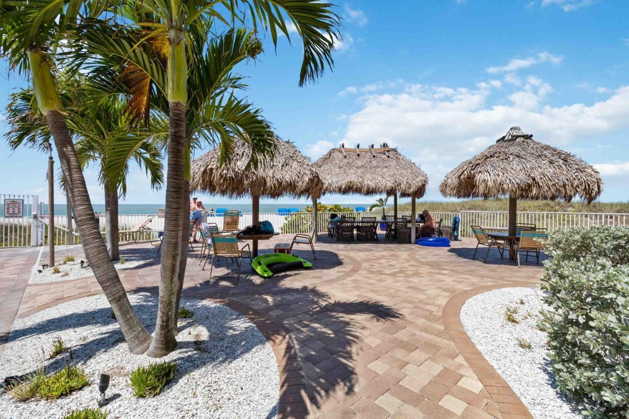 201 Sandy Shores Condos St. Pete Beach Eksteriør bilde