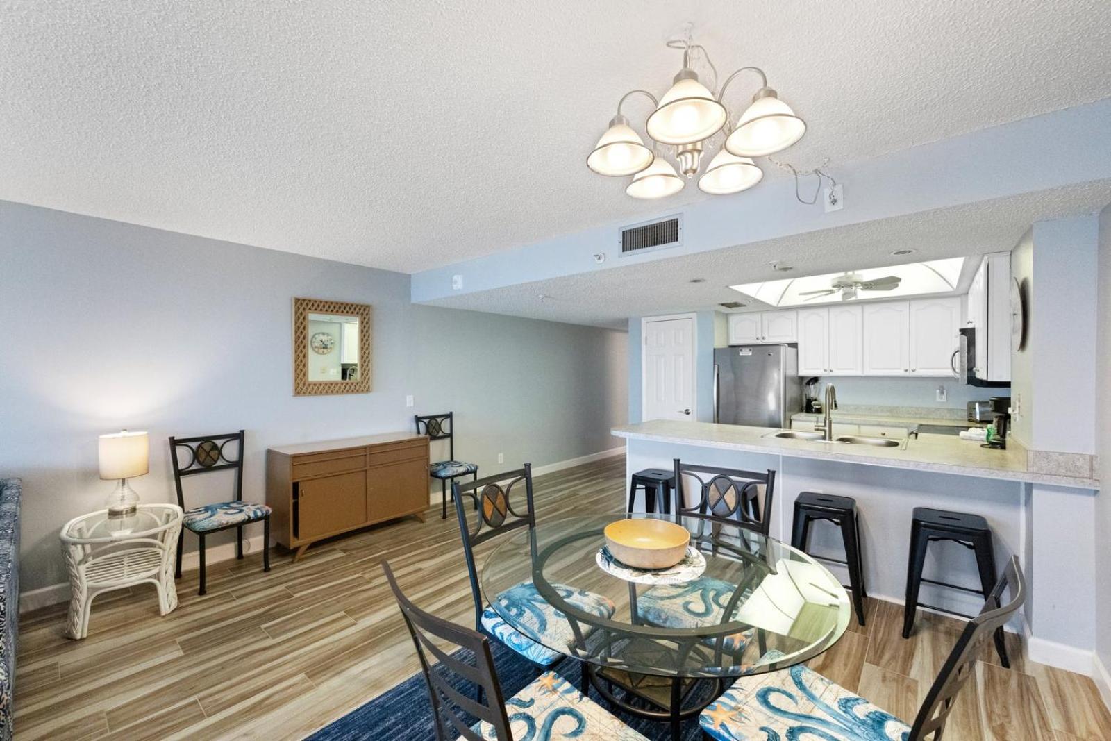 201 Sandy Shores Condos St. Pete Beach Eksteriør bilde